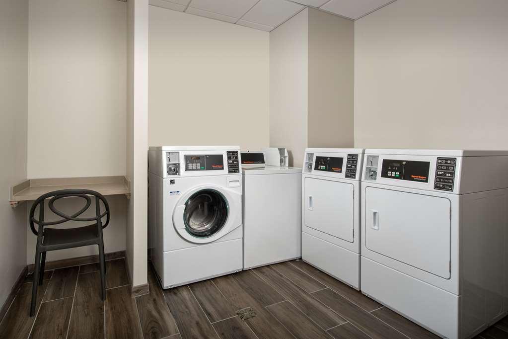 Homewood Suites By Hilton Louisville Airport Facilities photo