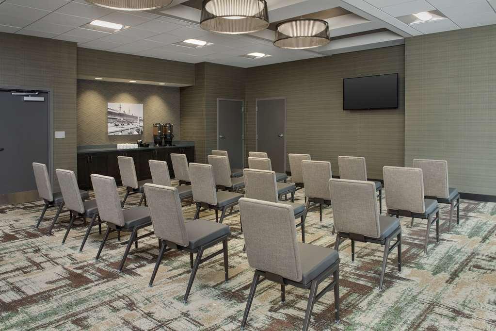 Homewood Suites By Hilton Louisville Airport Facilities photo